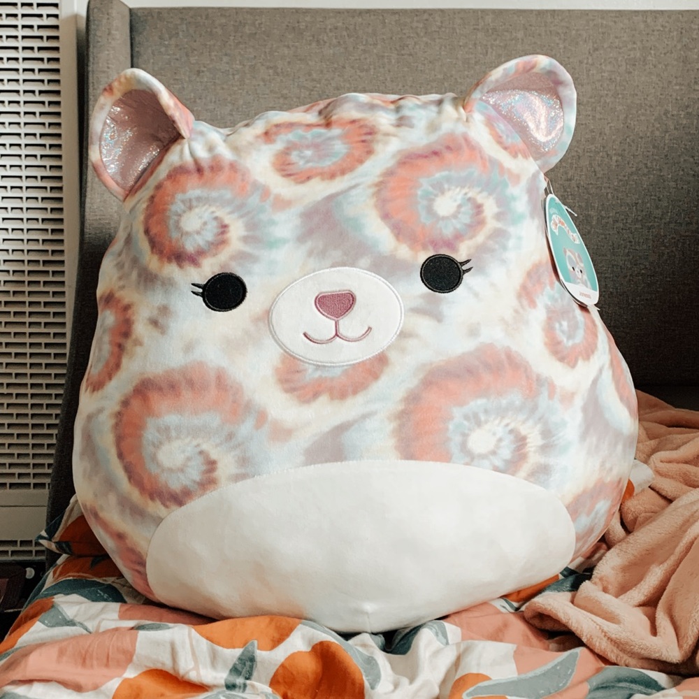 Jonessa 24” Squishmallow